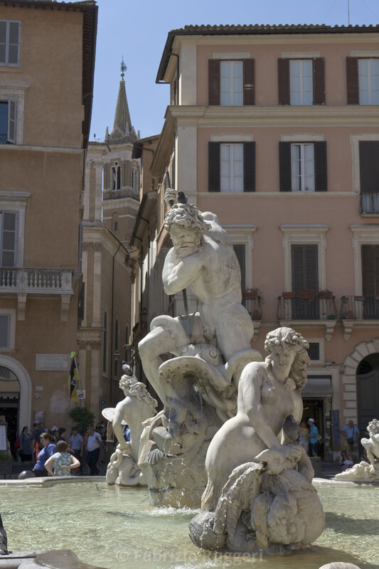 Fontana del Nettuno 2.jpeg Fontana del Nettuno 2.jpeg