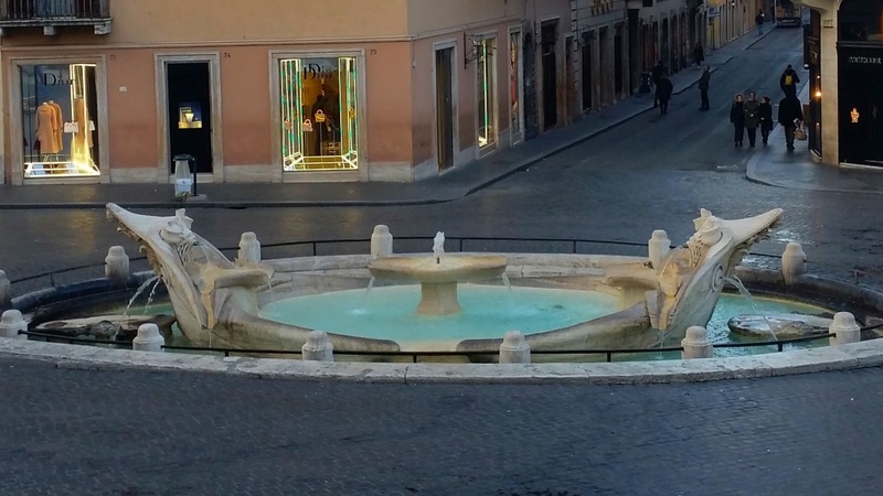 fontana della barcaccia 2.jpeg fontana della barcaccia 2.jpeg
