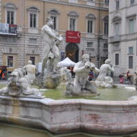 Fontana del Moro 2.jpeg